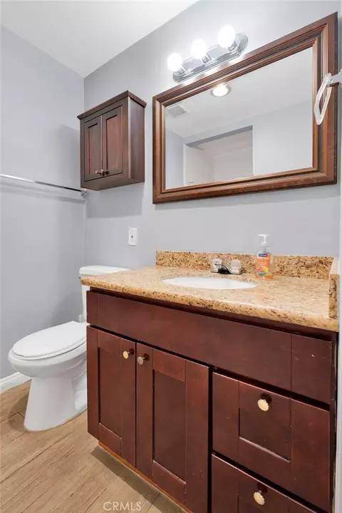 Bath - 3068 Panorama Rd #C, Riverside, CA 92506 photo 6 of 7