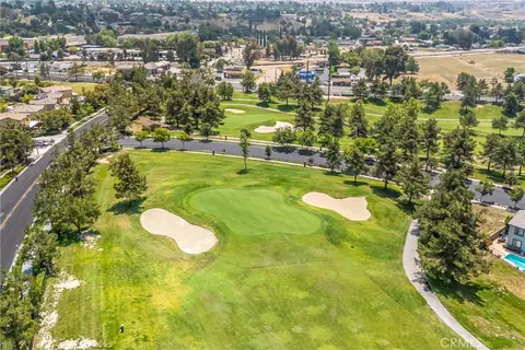 View/Area - 34301 Sherwood, Yucaipa, CA 92399 photo 3 of 7