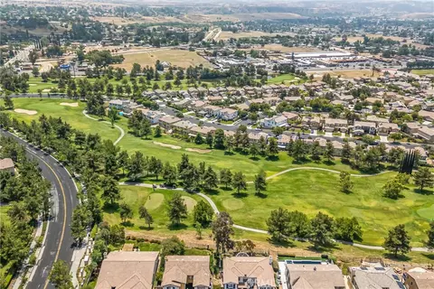 View/Area - 34301 Sherwood, Yucaipa, CA 92399 photo 2 of 7