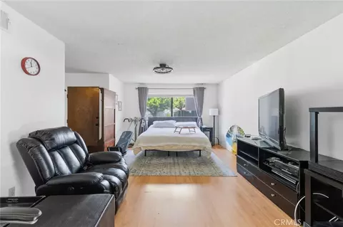Bedroom - 2255 Cahuilla St #111, Colton, CA 92324 photo 7 of 10