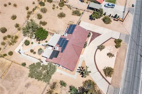 View/Area - 10658 9th Ave, Hesperia, CA 92345 photo 4 of 9