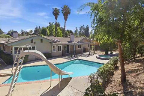 Exterior - 620 Valley View Dr, Redlands, CA 92373 photo 1 of 9