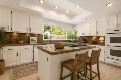 Kitchen - 620 Valley View Dr, Redlands, CA 92373 photo 1 of 9