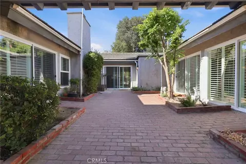 Exterior - 620 Valley View Dr, Redlands, CA 92373 photo 4 of 9