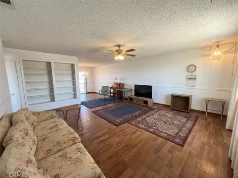 Living - 21085 Juniper, Perris, CA 92570 photo 1 of 3
