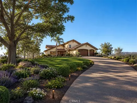 16770 Rocky Gln, Lake Mathews, CA 92570