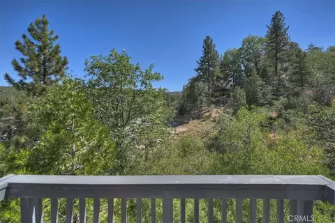 32988 Arrowbear Dr, Arrowbear Lake, CA 92382 photo 8