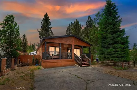 1106 W Country Clb, Big Bear City, CA 92314