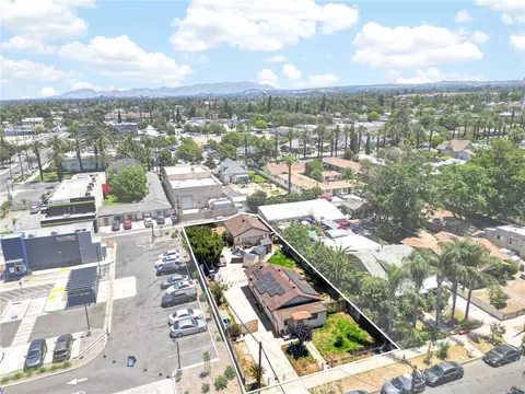 View/Area - 3773 Taft St, Riverside, CA 92503 photo 2 of 3