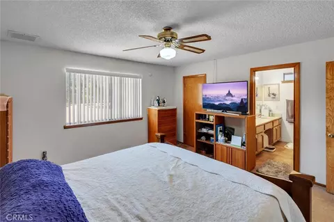 Bedroom - 22117 Cholena, Apple Valley, CA 92307 photo 1 of 4