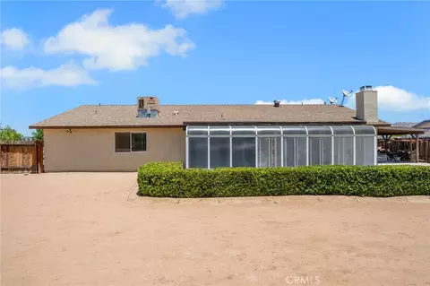 Exterior - 22117 Cholena, Apple Valley, CA 92307 photo 6 of 8