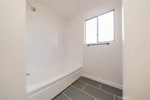 Bath - 1426 5th, Redlands, CA 92374 photo 6 of 7