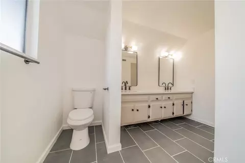 Bath - 1426 5th, Redlands, CA 92374 photo 7 of 7