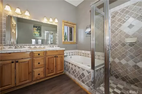 Bath - 440 Windsong, Big Bear Lake, CA 92315 photo 1 of 4