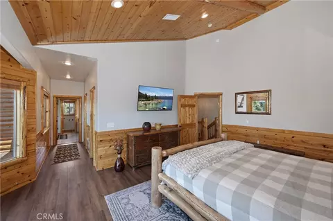 Bedroom - 440 Windsong, Big Bear Lake, CA 92315 photo 6 of 6