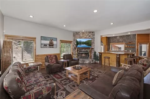 Living - 440 Windsong, Big Bear Lake, CA 92315 photo 1 of 5