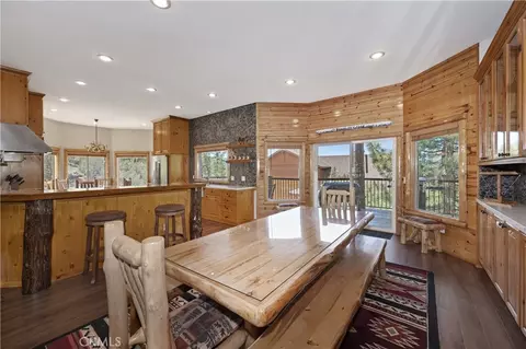 Dining - 440 Windsong, Big Bear Lake, CA 92315 photo 1 of 3