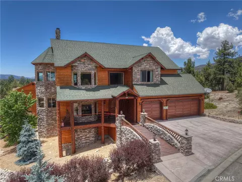 Exterior - 440 Windsong, Big Bear Lake, CA 92315 photo 9 of 13