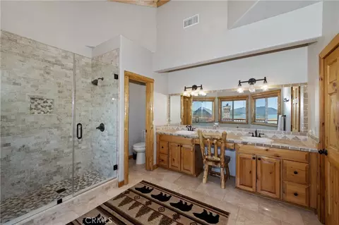 Bath - 440 Windsong, Big Bear Lake, CA 92315 photo 3 of 4