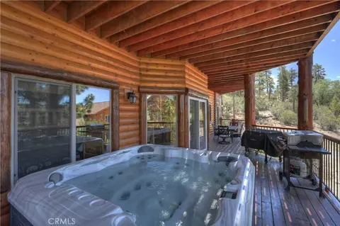 Exterior - 440 Windsong, Big Bear Lake, CA 92315 photo 7 of 13