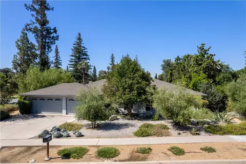 352 Campbell Ave, Redlands, CA 92373 photo 2