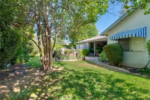 Exterior - 352 Campbell Ave, Redlands, CA 92373 photo 5 of 9