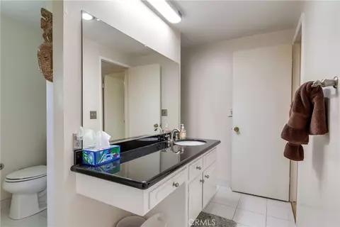 Bath - 352 Campbell Ave, Redlands, CA 92373 photo 1 of 3