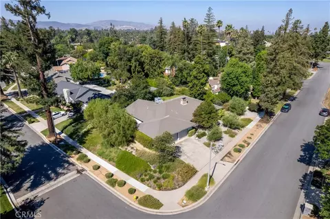 View/Area - 352 Campbell Ave, Redlands, CA 92373 photo 1 of 2