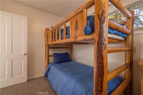 Bedroom - 31531 Ocean View Dr, Running Springs, CA 92382 photo 3 of 5