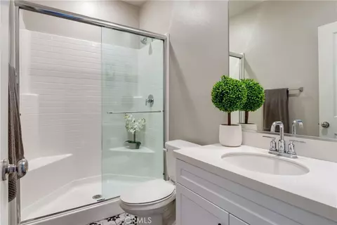 Bath - 1836 Plan Tree, Upland, CA 91784 photo 1 of 5