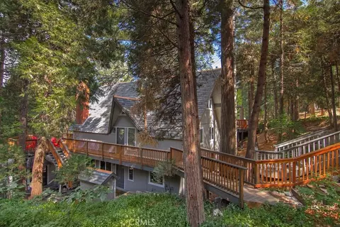 422 Klamath, Lake Arrowhead, CA 92352