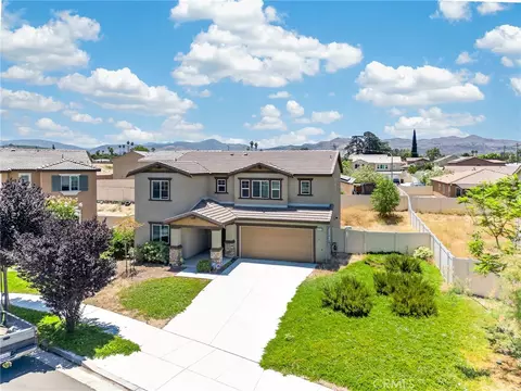 5849 Plum, Hemet, CA 92544