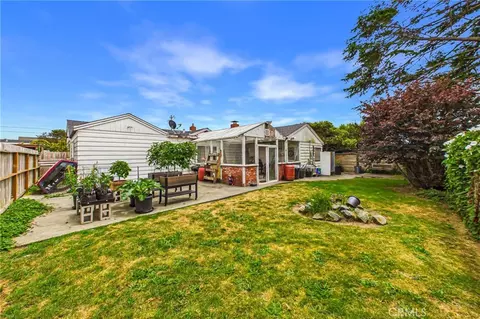 Exterior - 2916 Lowell, Eureka, CA 95501 photo 3 of 6