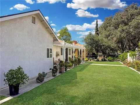 Exterior - 4187 Dwight Ave, Riverside, CA 92507 photo 6 of 15