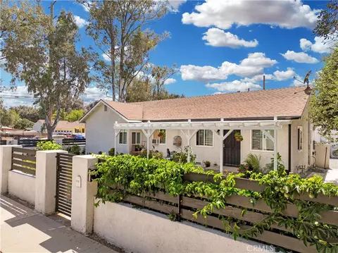 Exterior - 4187 Dwight Ave, Riverside, CA 92507 photo 8 of 15