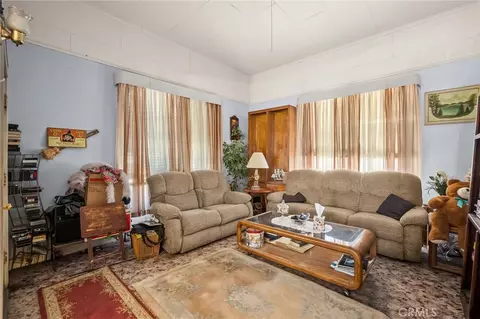 Living - 412 Palm, Needles, CA 92363 photo 1 of 2