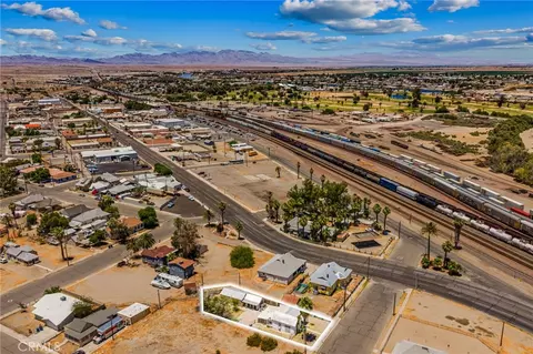 View/Area - 412 Palm, Needles, CA 92363 photo 11 of 13