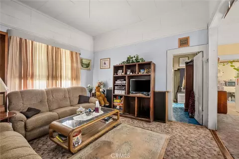 Living - 412 Palm, Needles, CA 92363 photo 2 of 2