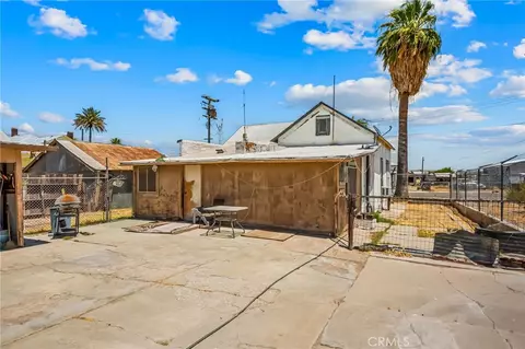 Exterior - 412 Palm, Needles, CA 92363 photo 6 of 10