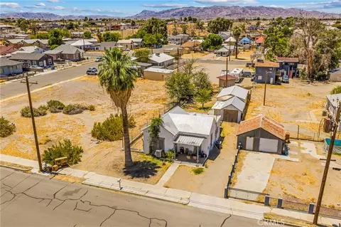 View/Area - 412 Palm, Needles, CA 92363 photo 4 of 13