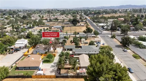 View/Area - 13707 4th, Yucaipa, CA 92399 photo 3 of 9