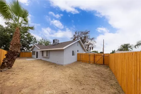 Exterior - 13707 4th, Yucaipa, CA 92399 photo 5 of 5