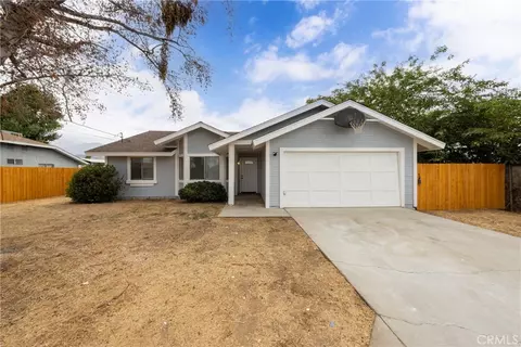 13707 4th, Yucaipa, CA 92399