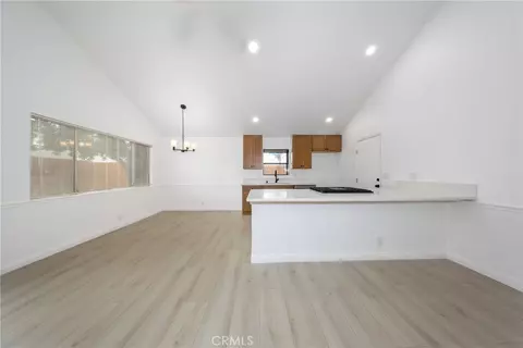 Living - 13707 4th, Yucaipa, CA 92399 photo 4 of 5