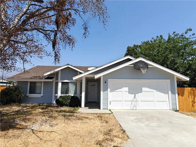13707 4th, Yucaipa, CA 92399