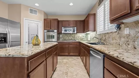 Other - 5422 Osprey Ct, Fontana, CA 92336 photo 2 of 6
