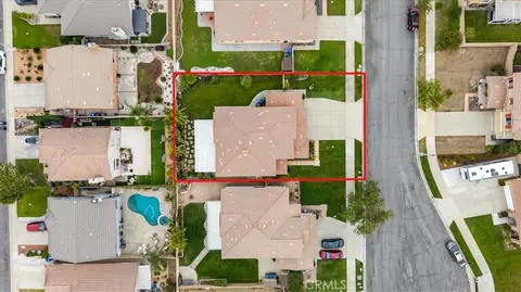View/Area - 5422 Osprey Ct, Fontana, CA 92336 photo 4 of 11
