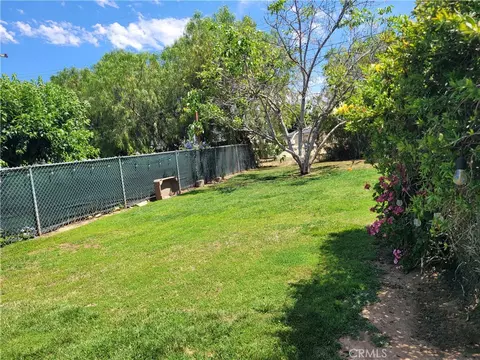 35005 San Carlos, Yucaipa, CA 92399 photo 10