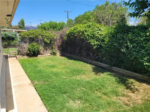 35005 San Carlos, Yucaipa, CA 92399 photo 8