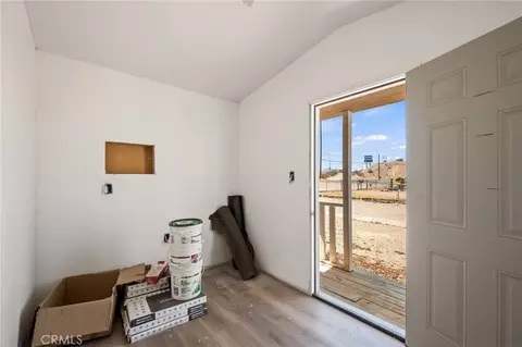 Entry Way - 441 F, Needles, CA 92363 photo 1 of 9
